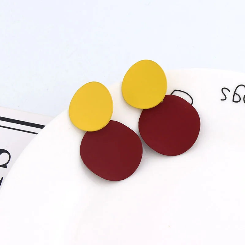 Fashionable Geometric Shape Dangle Earrings