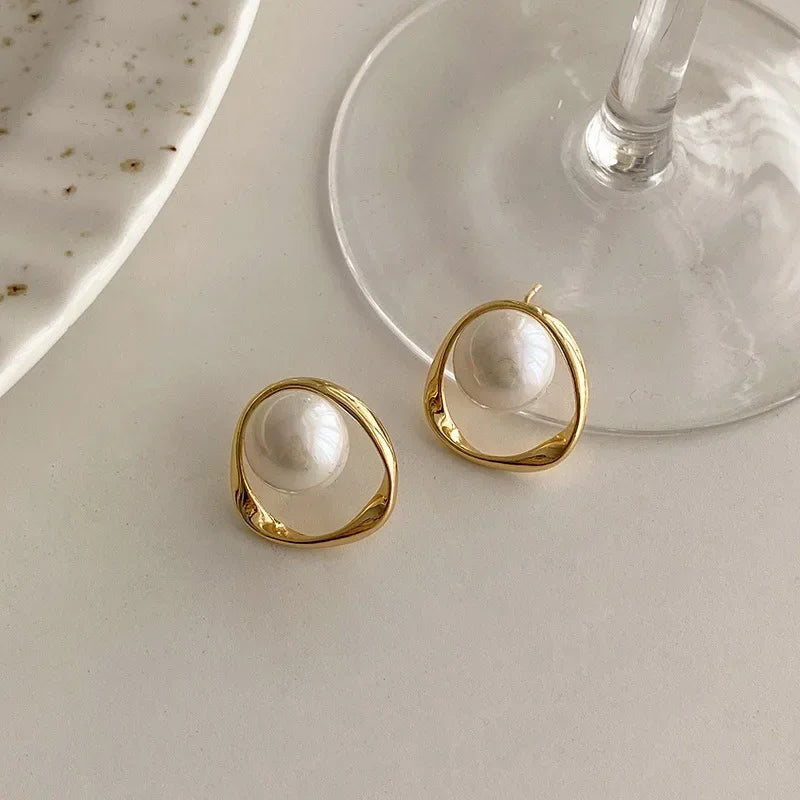 Gold-Toned Round Pearl Stud Earrings: Exquisite and Delicate Design for Women