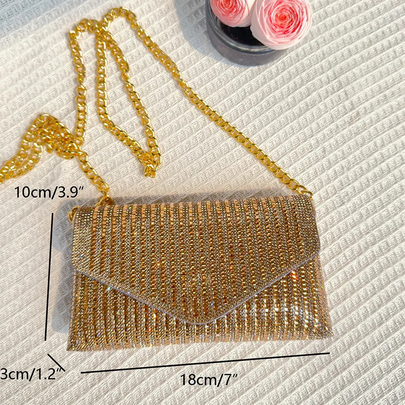 Luxury Designer Rhinestone Clutch: Fashionable Silver Purse with Chain for Women