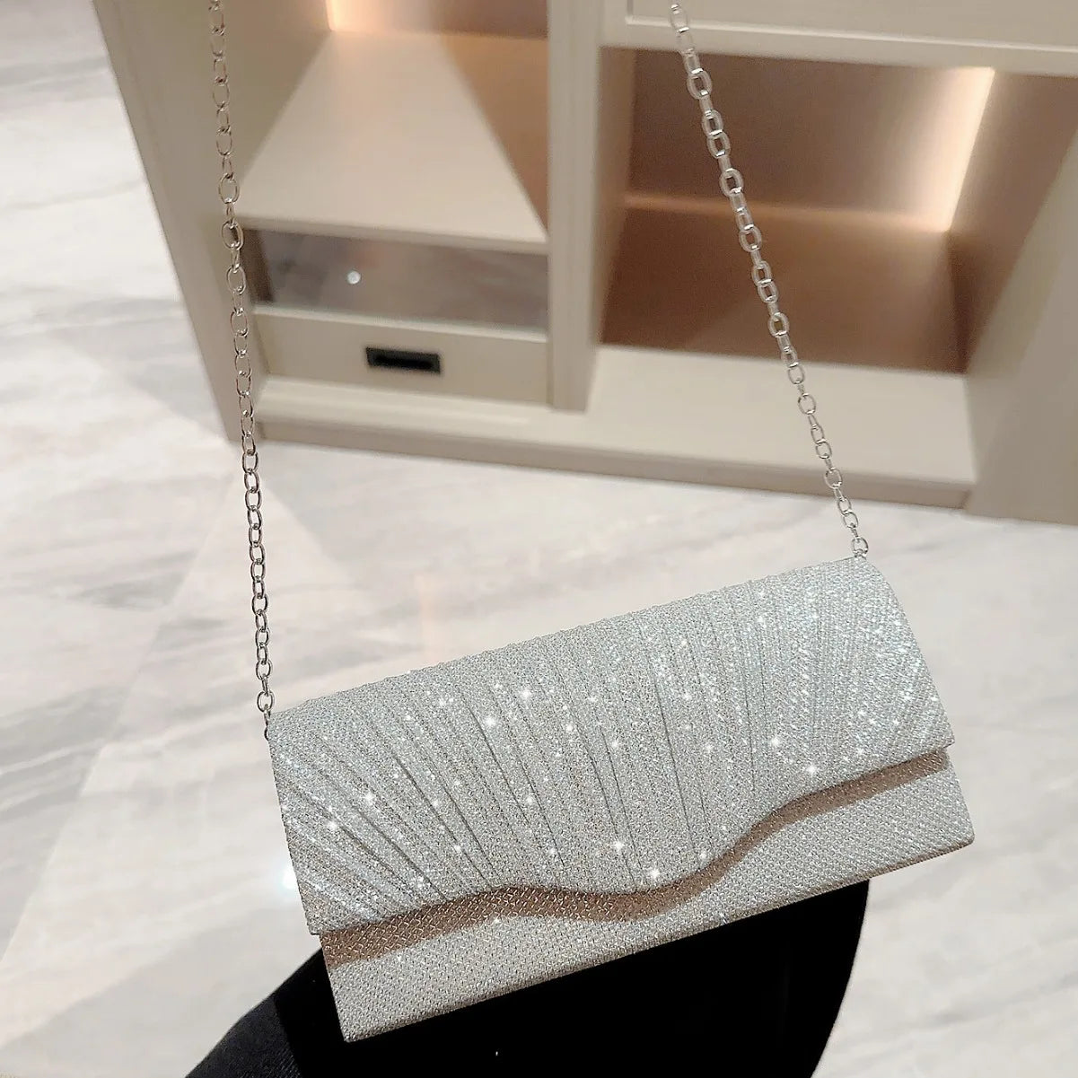 Women's Elegant Glitter Evening Clutch with Long Chain