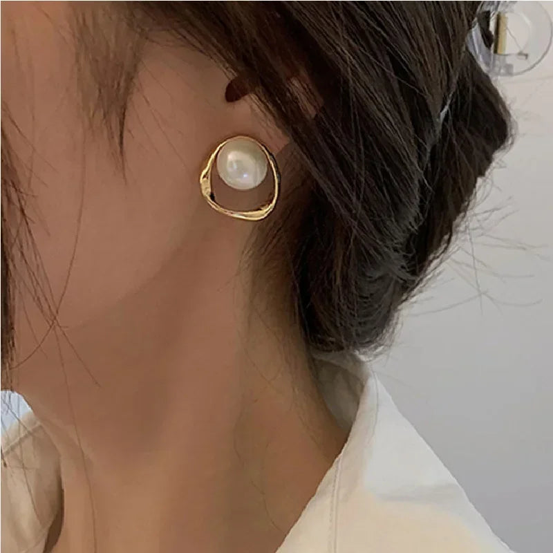 Gold-Toned Round Pearl Stud Earrings: Exquisite and Delicate Design for Women