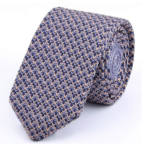 Knitted Geometric Tie